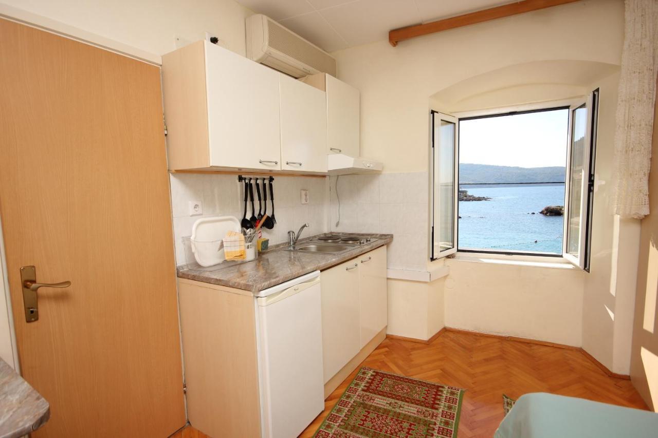 Apartments And Rooms By The Sea Komiza, Vis - 2431 Экстерьер фото